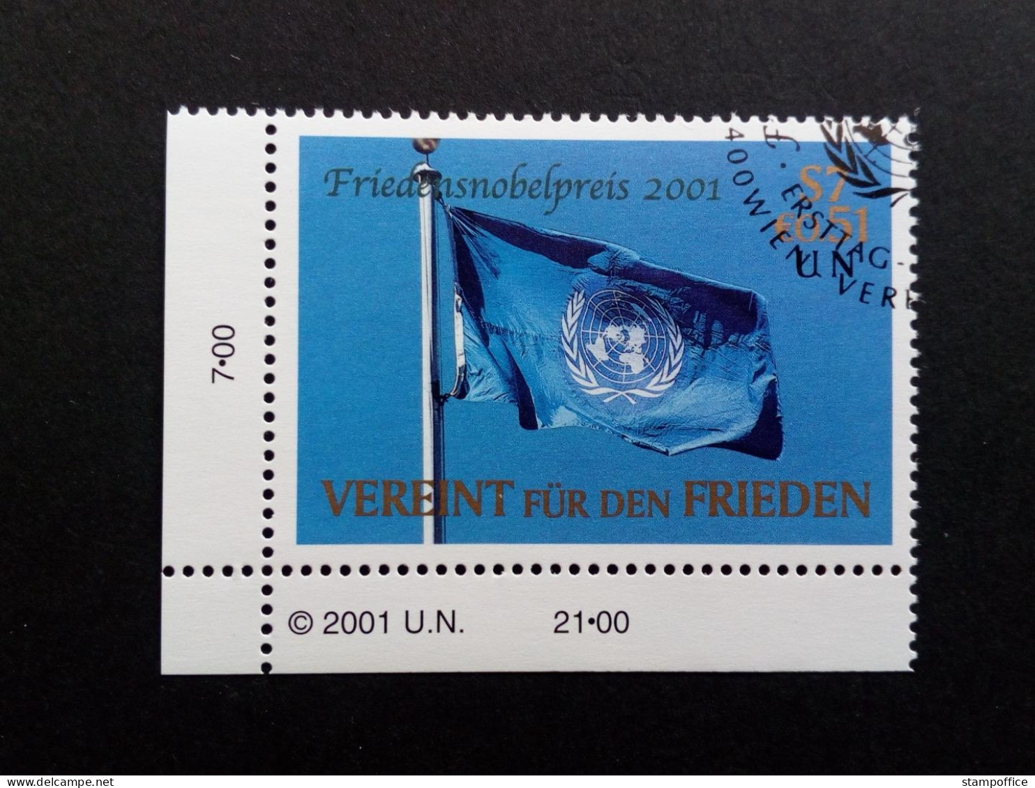 UNO WIEN MI-NR. 350 GESTEMPELT(USED) FRIEDENSNOBELPREISES FÜR KOFI ANNAN 2001 FLAGGE - Usados