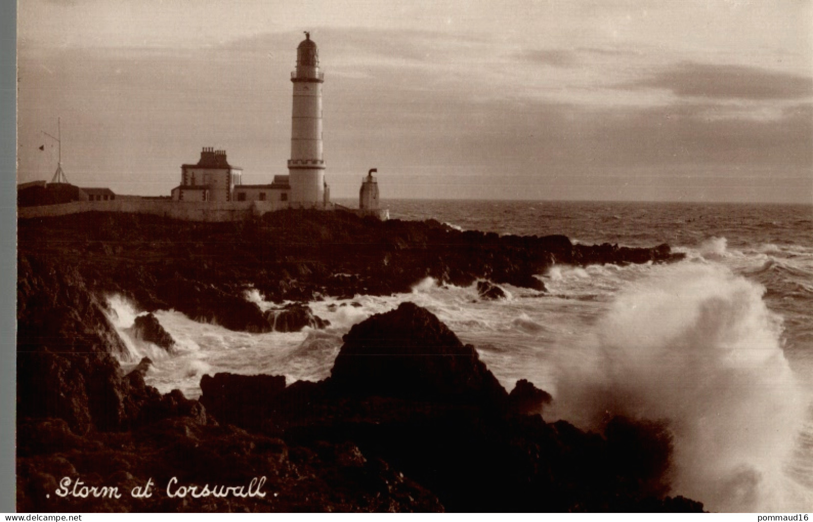 CPSM Storm At Corswall - Lighthouses