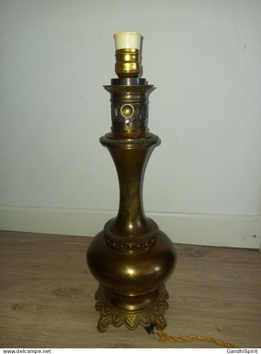 Magnifique Lampe JS à Pétrole Huile Ancienne électrifiée d'époque Socle Bronze