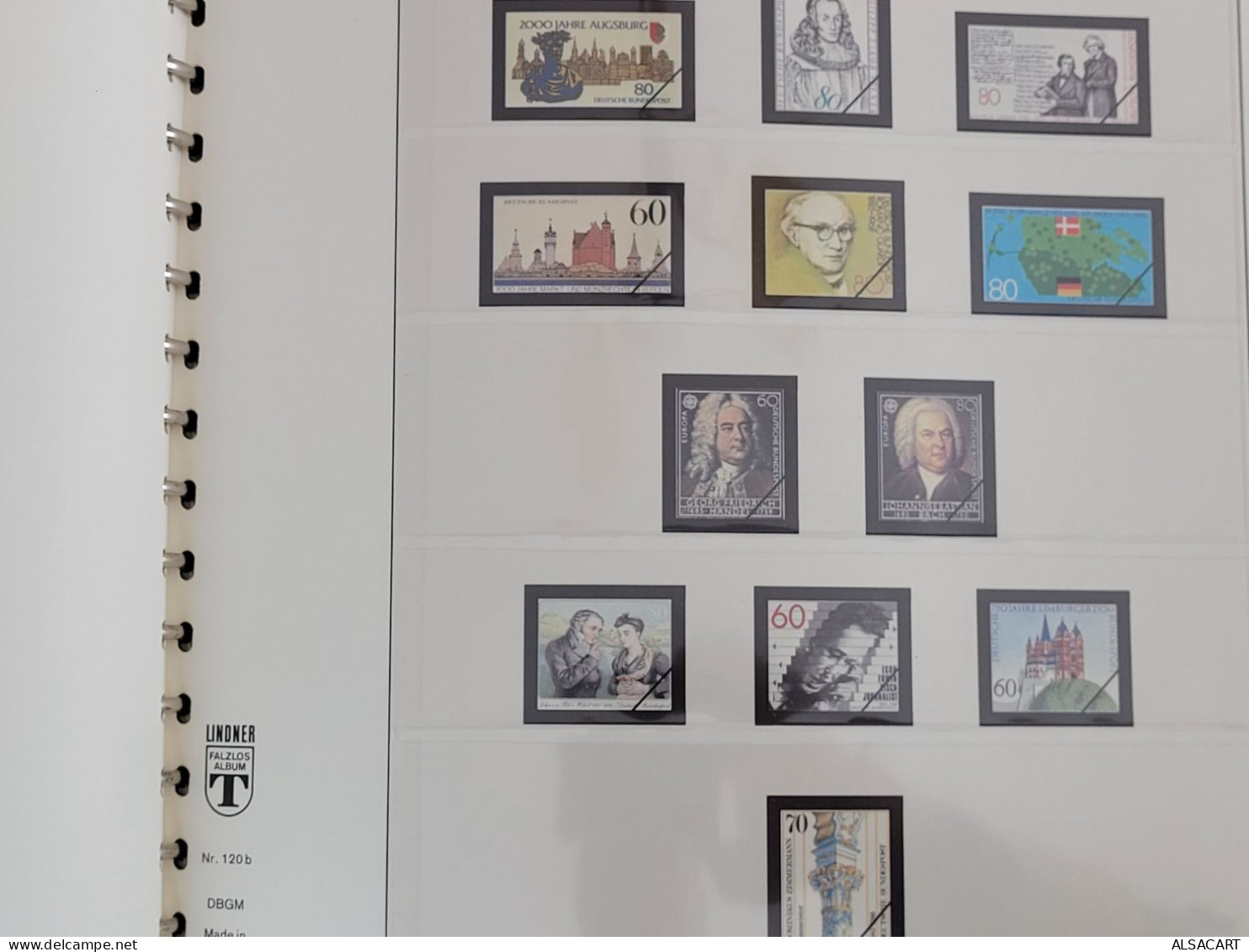 Reliure Lindner Verte Avec Années 1974/85 Allemagne Complet état Neuf , Présence De Timbres Et Blocs Prix Sympa - Binders With Pages