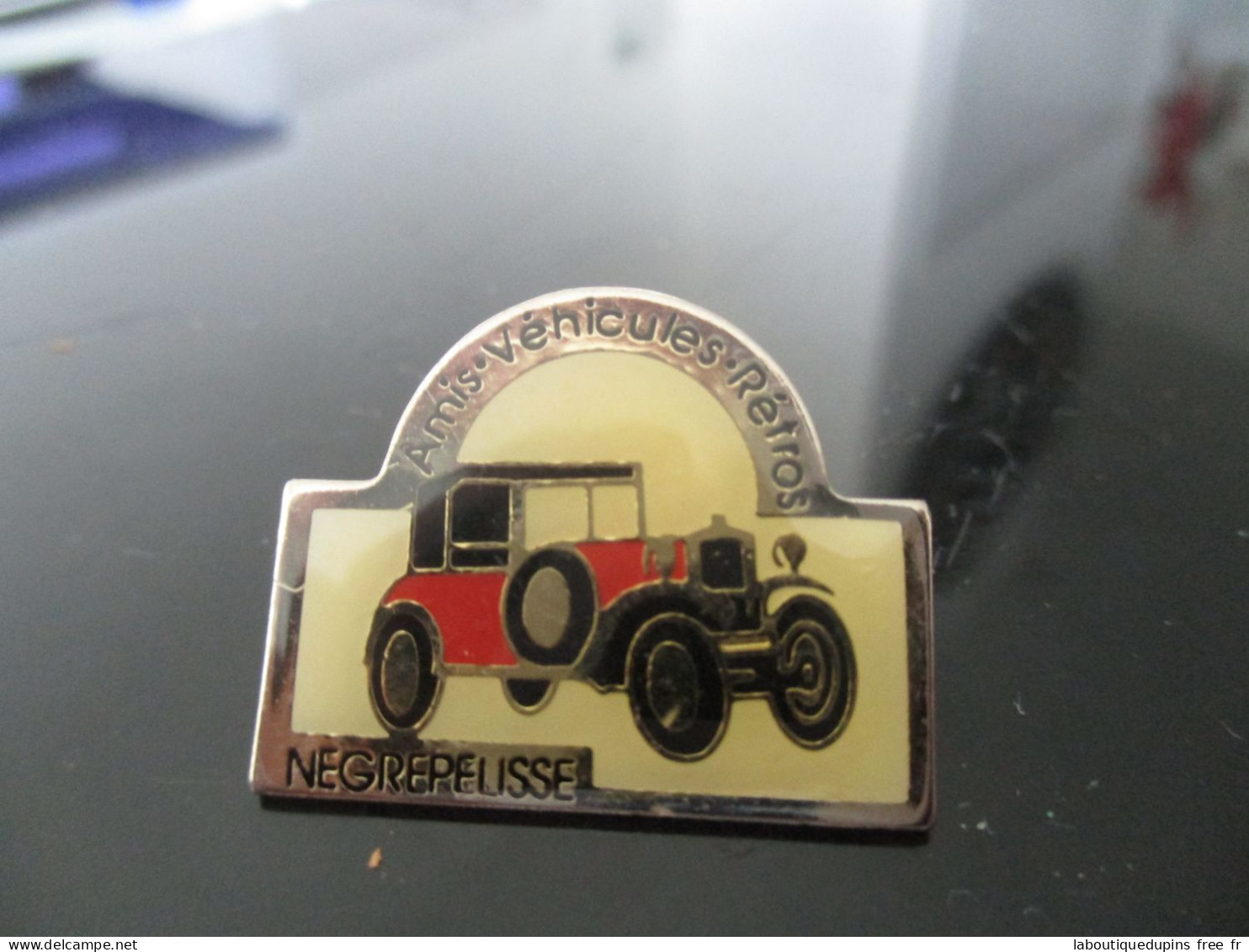 Pin's Lot 005 -- Amis Vehicules Retros Negrepelisse  -- Exclusif Sur Delcampe - Sonstige & Ohne Zuordnung