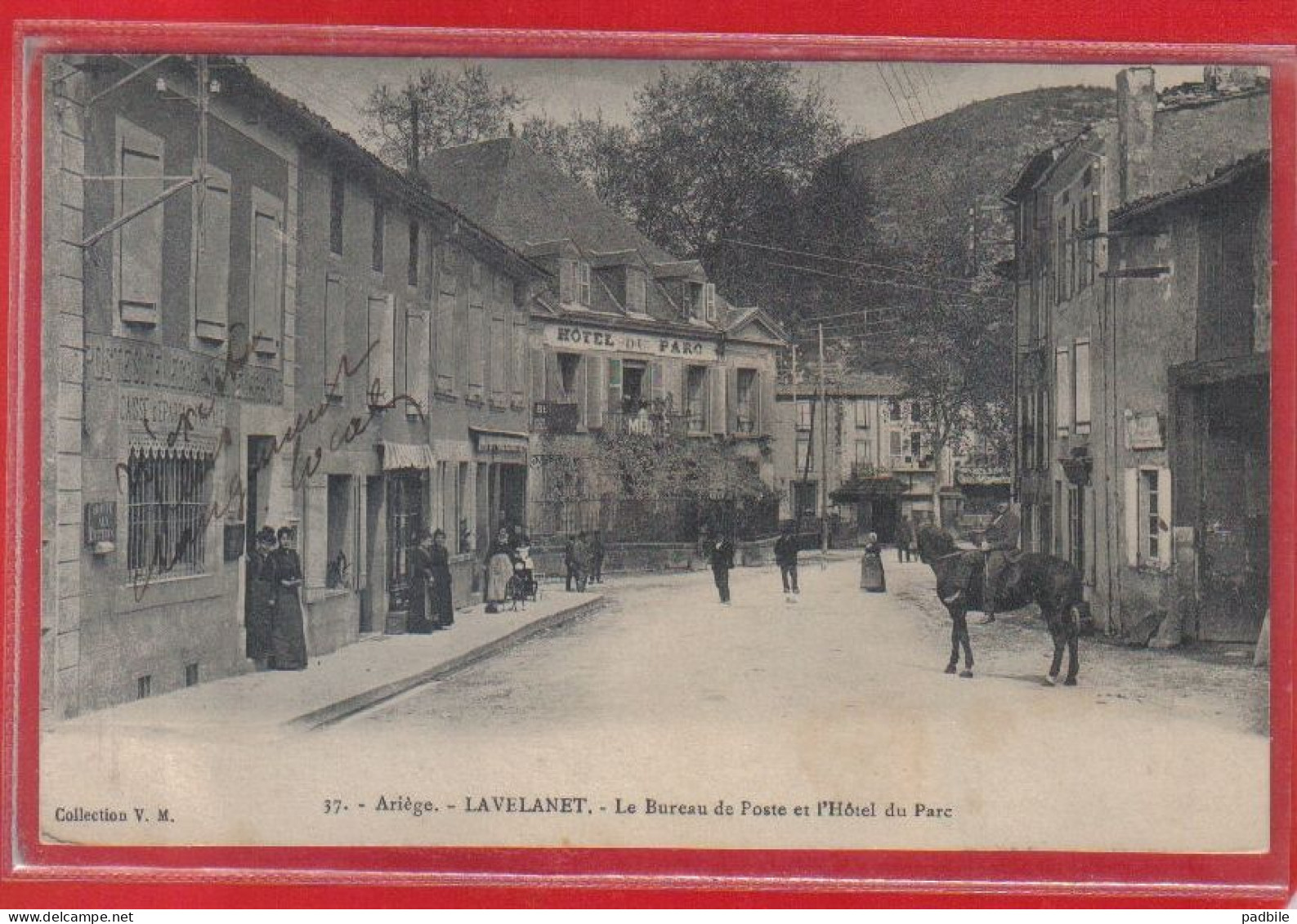 Carte Postale 09. Lavelanet Bureau De Poste Et Hotel Du Parc  Très Beau Plan - Lavelanet