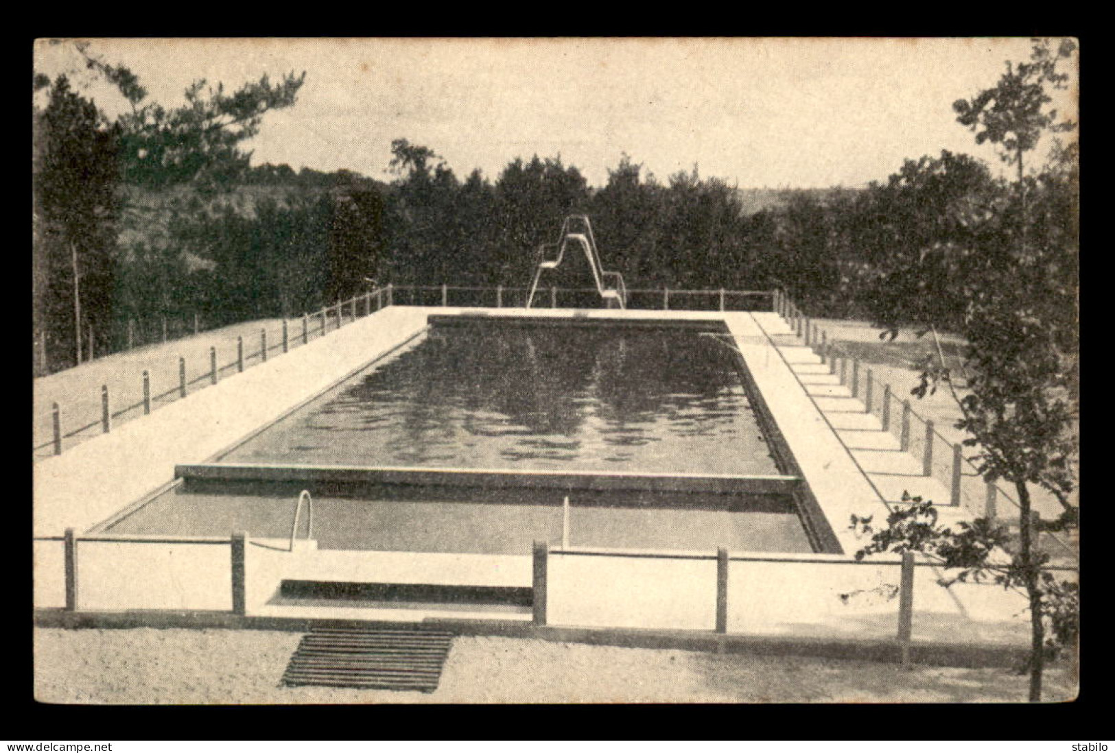 91 - MEREVILLE - PISCINE DE L'U.S.M. - Mereville