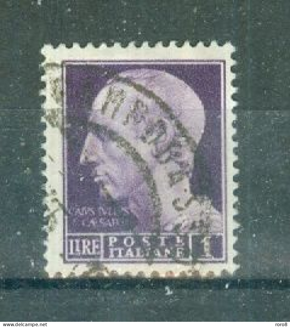 ITALIE - N°462 Oblitéré - Mêmes Types Sans Faisceaux Dans Les Coins Inférieurs. - Used