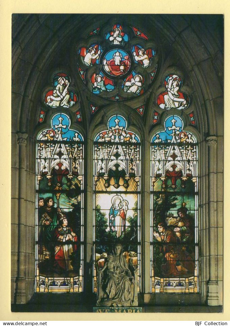 51. L'EPINE – Basilique Notre-Dame / Vitrail De L'Abside / Découverte De La Statue Miraculeuse Dans Le Buisson D'épines - L'Epine