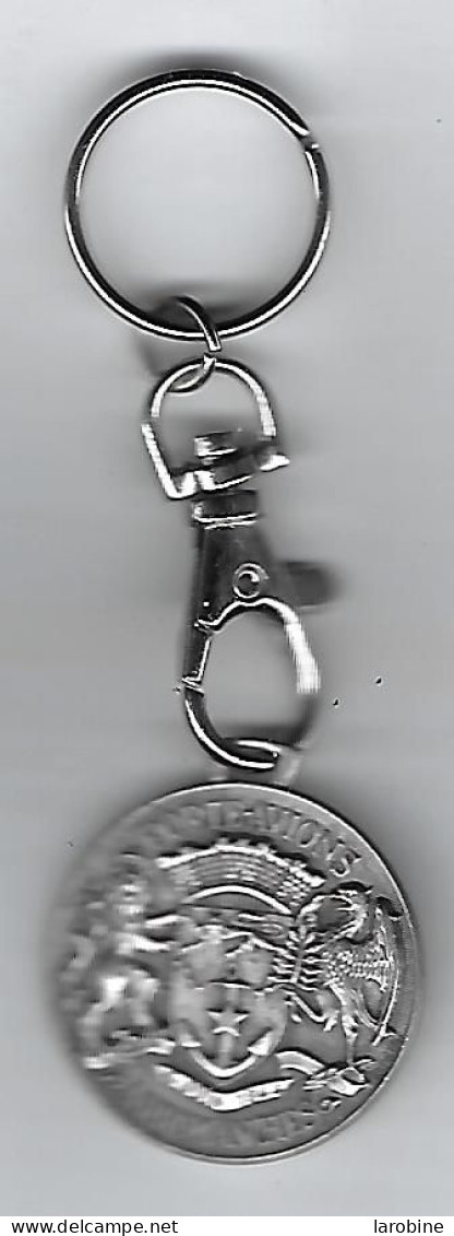 @@ Porte Clés Clefs Blason Marine Nationale Navire Bateau Porte Avions ARROMANCHES 06 Juin 1944 (10x3.50) @@ma5a - Bateaux