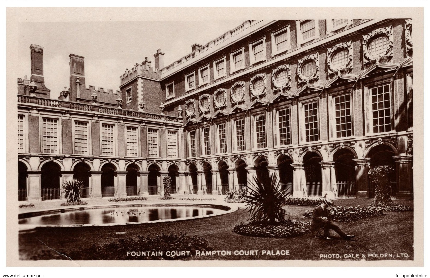 900 FOUNTAIN COURT, HAMPTON COURT PALACE  PHOTO, GALE & POLDEN, LTD - Hampton Court