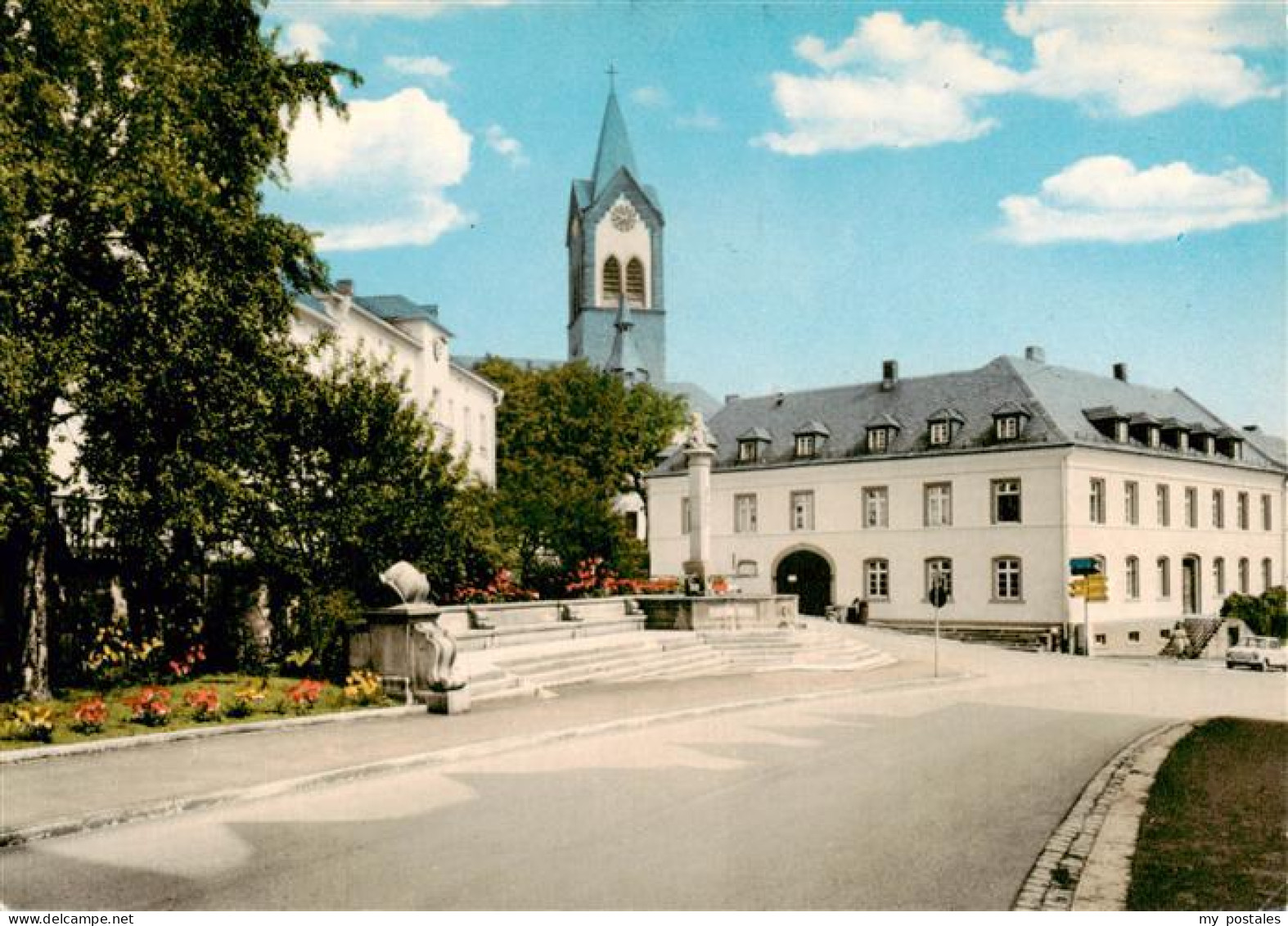 73940587 Helmbrechts_Oberfranken Partie Im Stadtzentrum Blick Zur Kirche - Helmbrechts