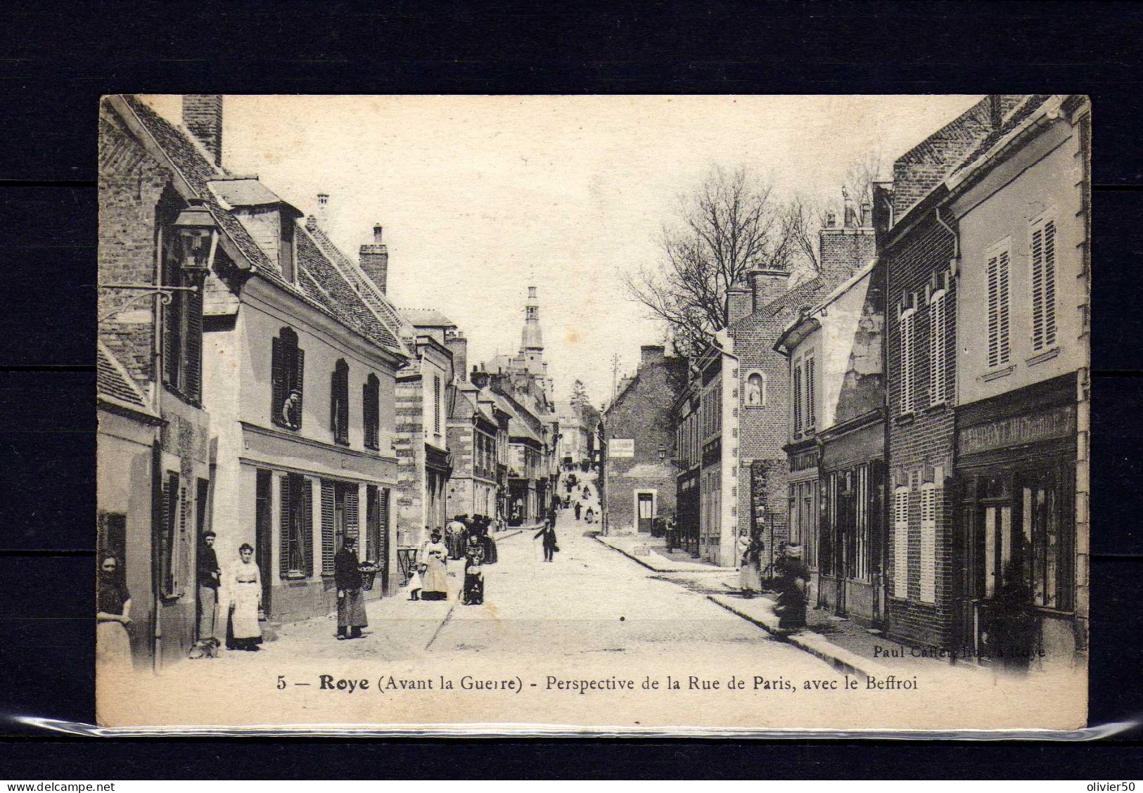 Roye - Avant La Guerre - Perspective De La Rue De Paris Avec Le Beffroi - - Roye