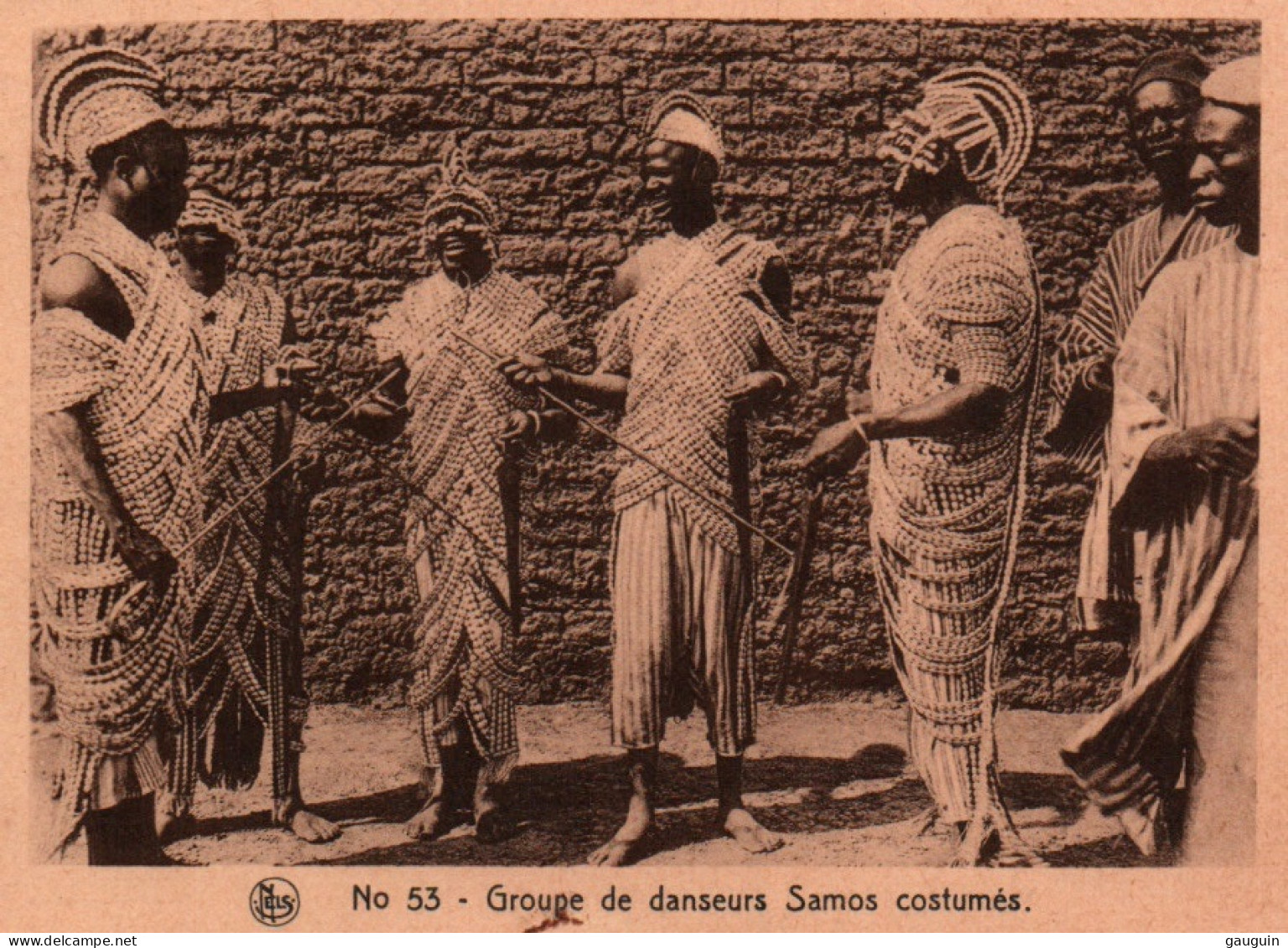 CPA - HAUTE-VOLTA - Groupe De Danseurs SAMOS Costumés ... Edition Nels (format 11,5x8,5) - Burkina Faso