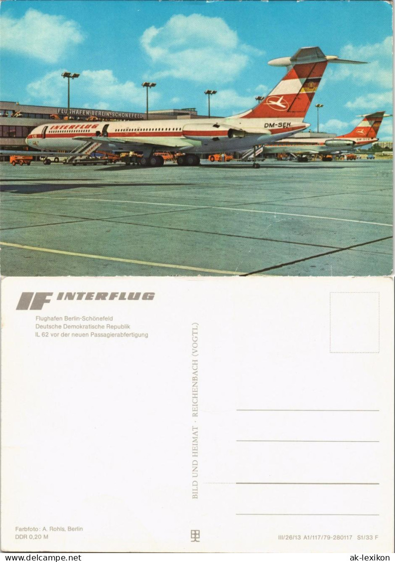 Schönefeld Berlin INTERFLUG Flughafen  IL 62   Neuen Passagierabfertigung 1977 - Schoenefeld
