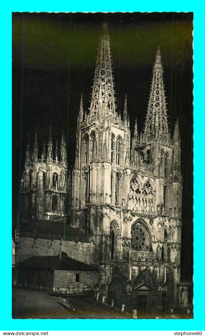 A810 / 643 BURGOS Facade De La Cathédrale Illuminée - Burgos