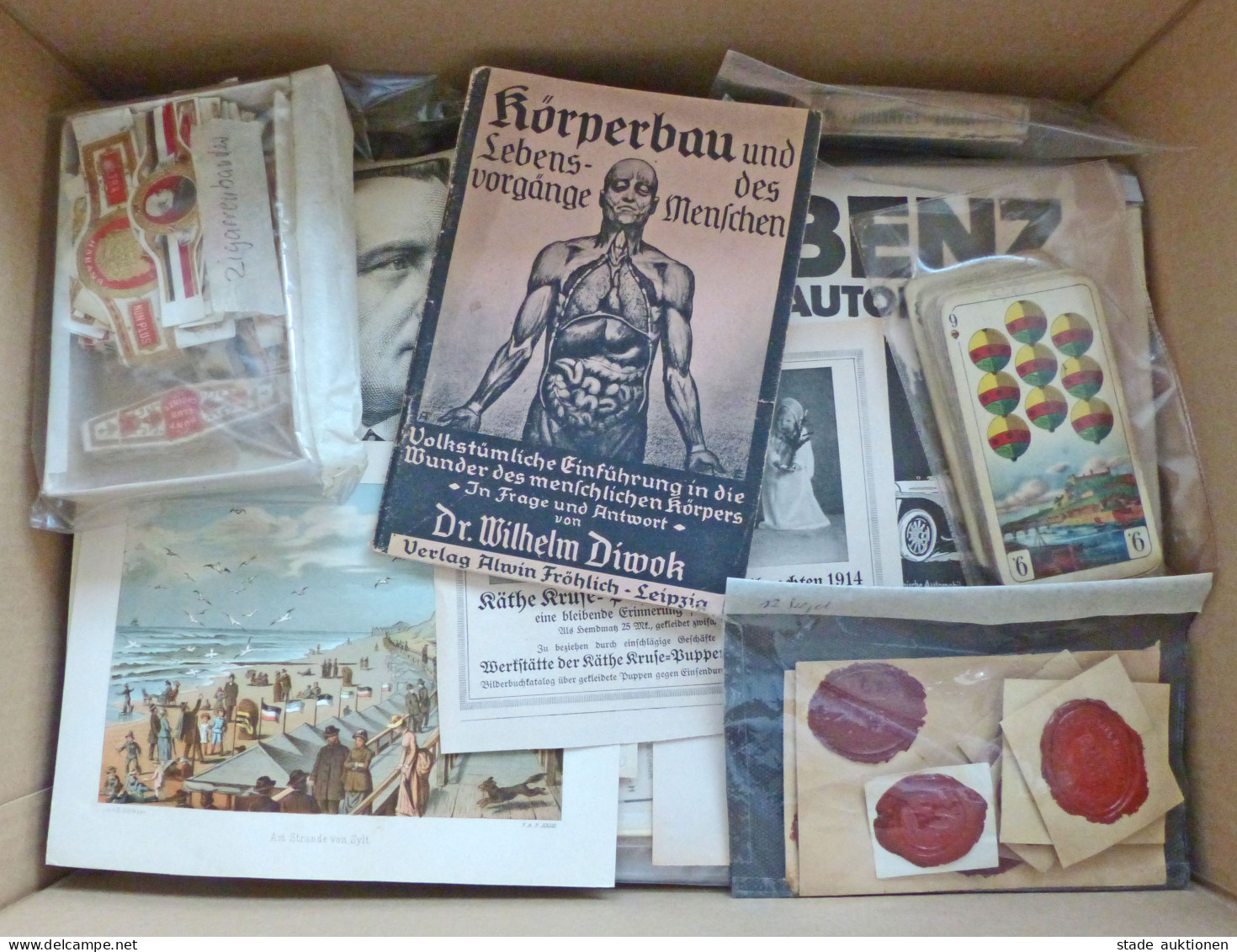 WUKI Kiste Mit Hunderten Holzstichen, Werbung, Landkarten, Grafiken, Kartenspielen, Büchern, Siegeln Usw. Fundgrube Publ - 100 - 499 Postcards