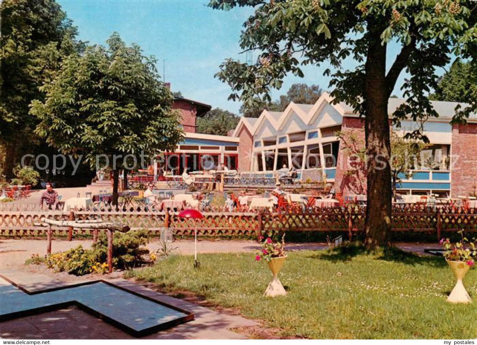 73859514 Elmshorn Gaststaette Sibirien Gartenterrasse Minigolf Elmshorn - Elmshorn