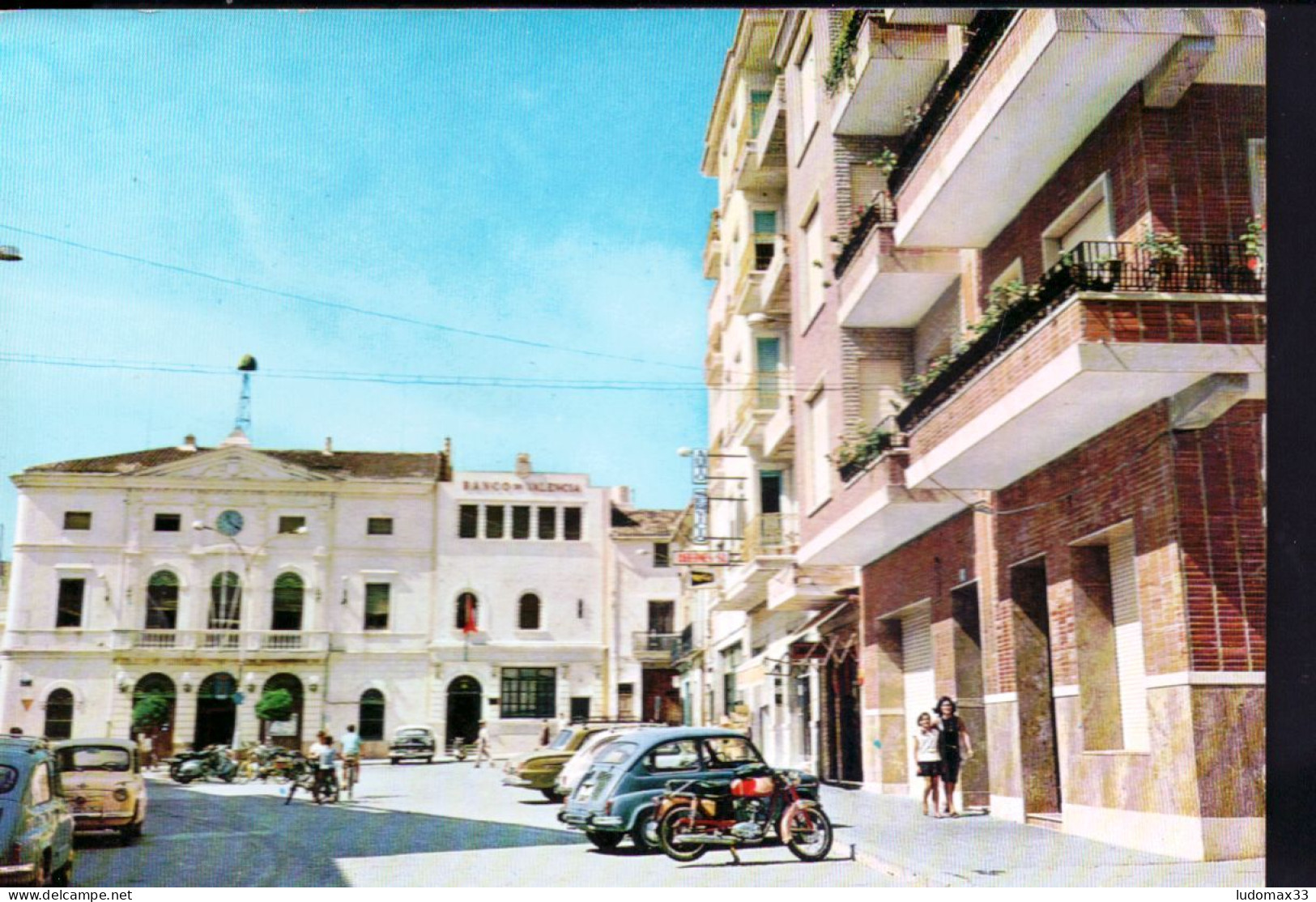 Tabernes De Valldigna,plaza Del Caudillo - Valencia