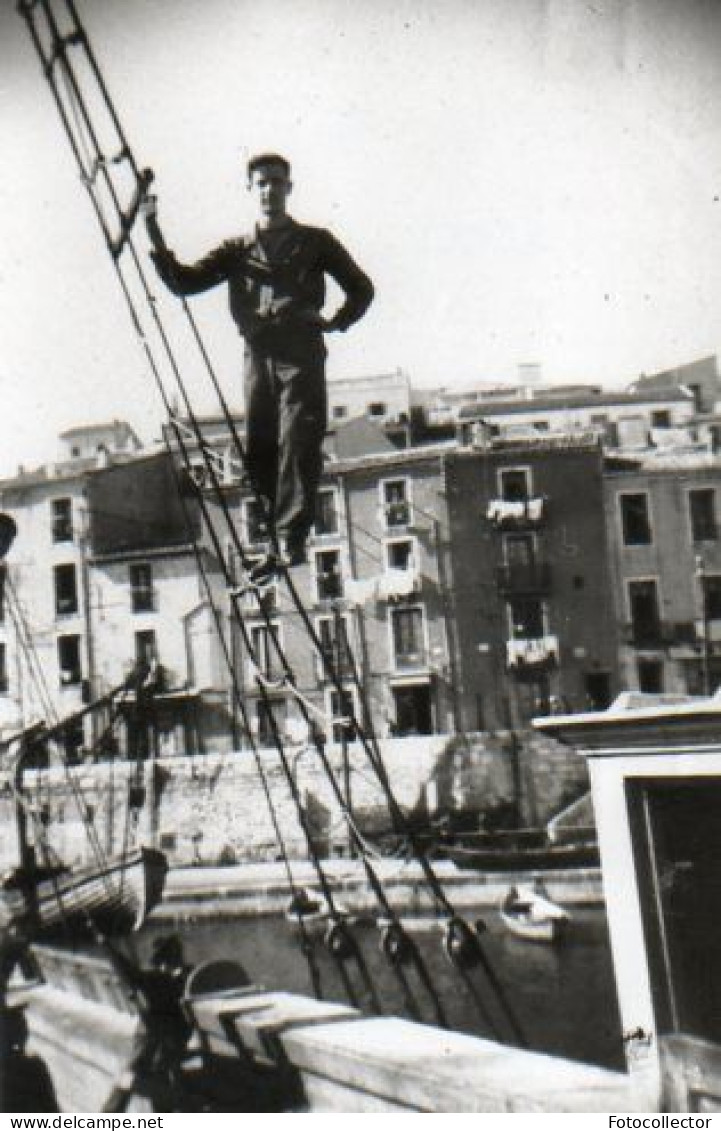 Cette (Sète 34) : Sur Le Gabès (bateau école De Mousses) - Boten