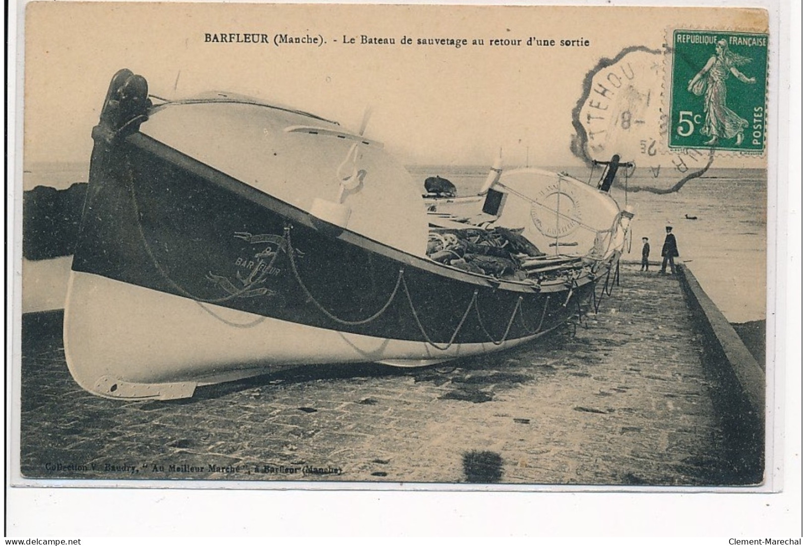 BARFLEUR - Le Bateau De Sauvetage Au Retour D'une Sortie - Très Bon état - Barfleur