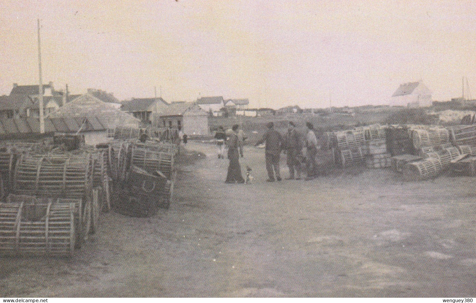 56  KERROCH  LORIENT   "Préparatif De Pêche à Kerroch " Avec Pêcheurs  PHOTO CPA Années 40.    Voir Description - Plömeur