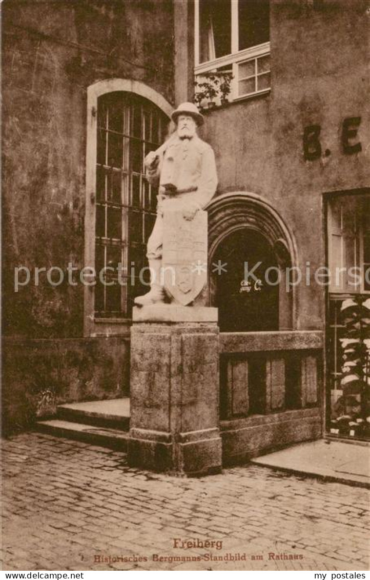 73819186 Freiberg  Sachsen Historisches Bergmanns Standbild Am Rathaus  - Freiberg (Sachsen)