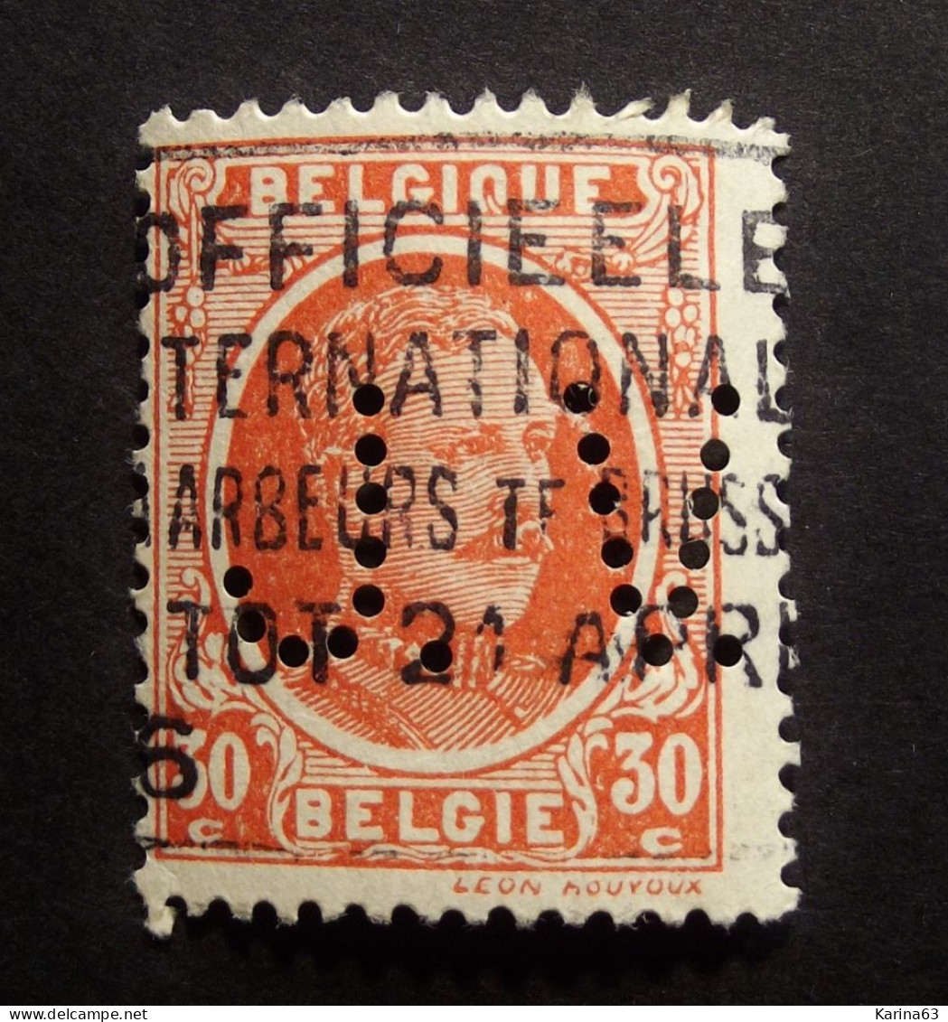 België - Belgique - Perfin Perforé -  J.V. -  J.van Der Beuren & Cie. - Bruxelles - Brussel -  COB 199 - Cancelled - 1909-34
