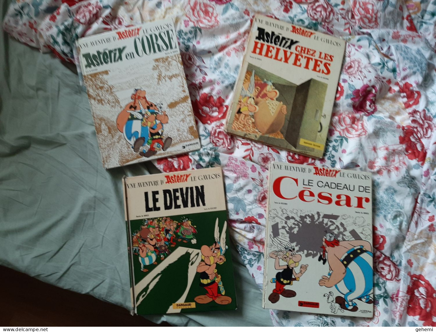 4 Albums Astérix Dont 3 EO - Asterix