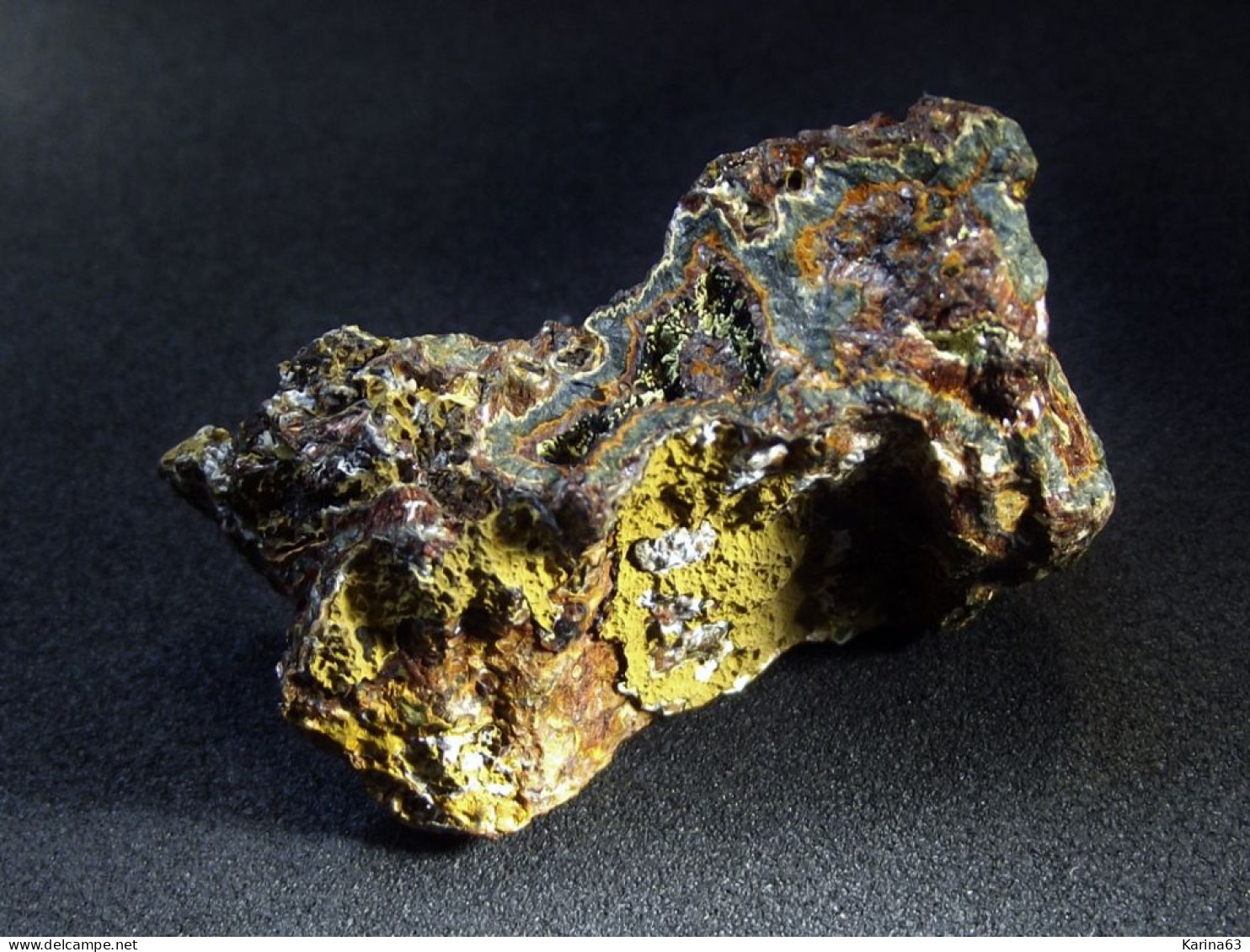 Beraunite (earlier Eleonorite) Kidwellite , Cacoxinite And Others ( 4 X 2.5 X 2 Cm ) Three Oaks Gap - Arkansas - USA - Minéraux