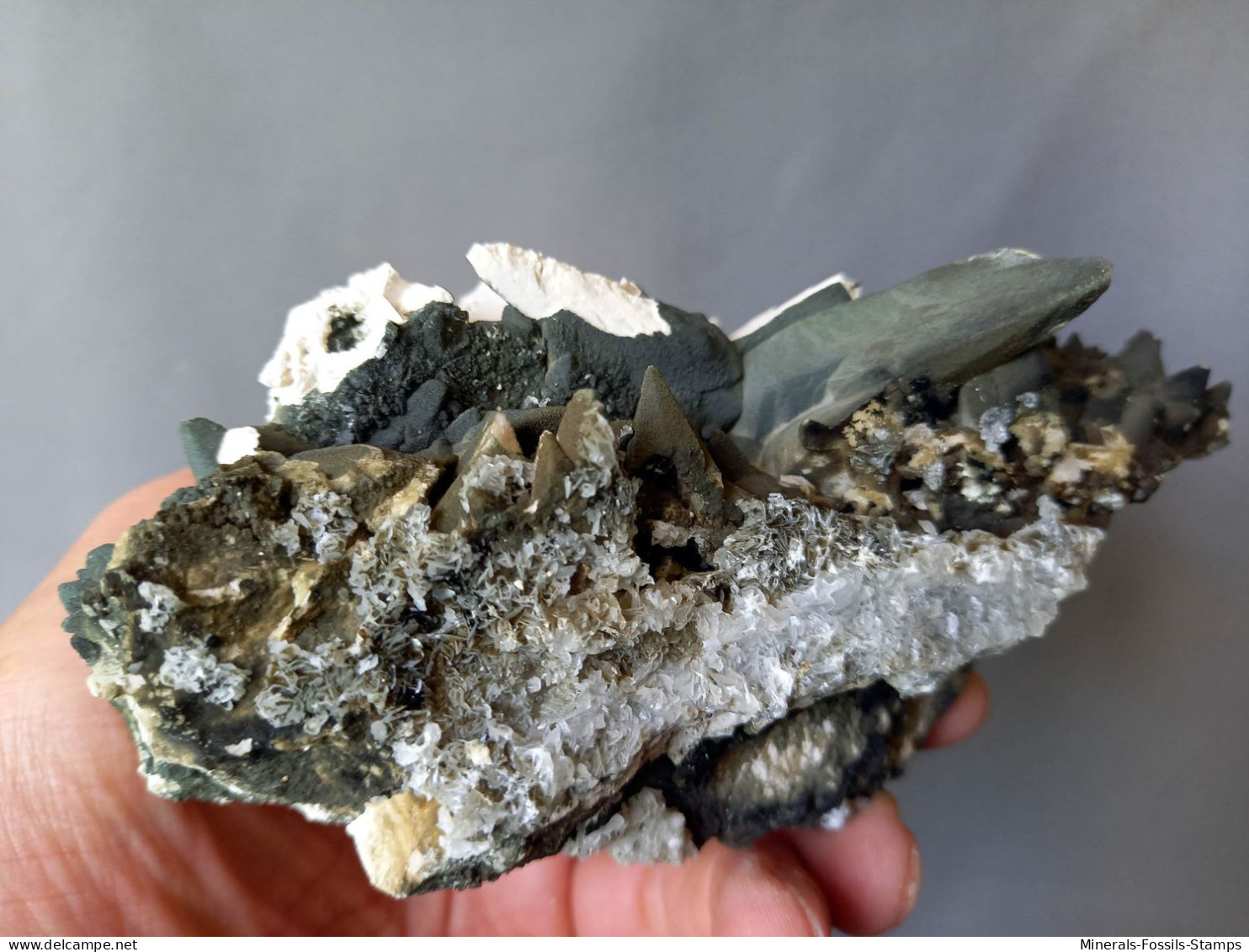 #M61 Schöne Und Ungewöhnlicher CALCIT Kristalle (Dalnegorsk, Primorskiy Kray, Russland) - Minerales