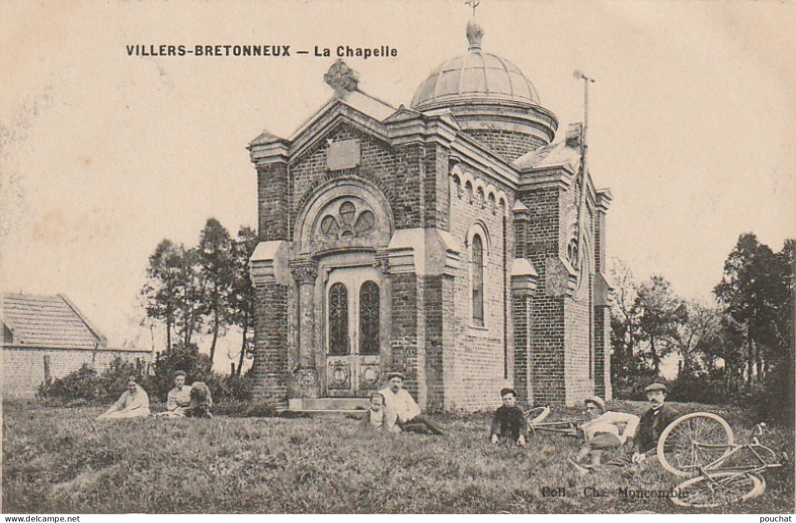 KO 4-(80) VILLERS BRETONNEUX - LA CHAPELLE - BRETONVILLOIS DANS LE PRE - CYCLES - 2 SCANS - Villers Bretonneux