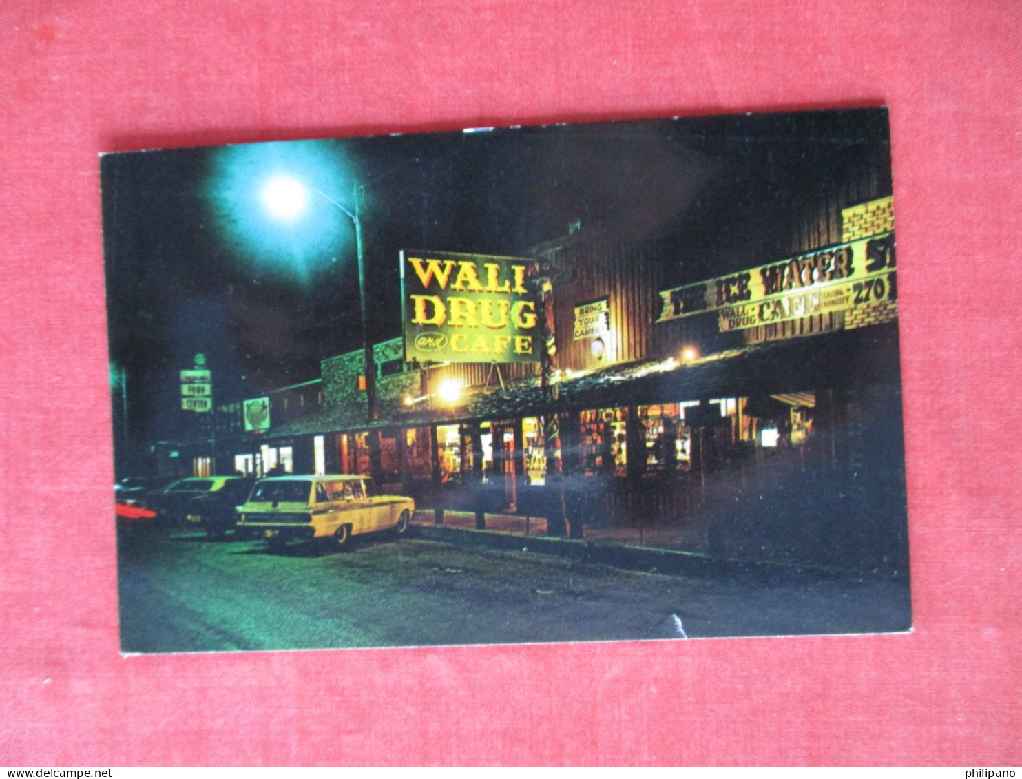 Night View. Wall  Drug. Wall - South Dakota    Ref 6394 - Sonstige & Ohne Zuordnung