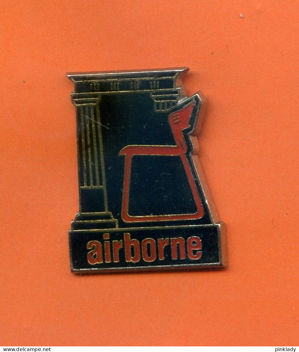 Rare Pins Militaire Usa ? Airborne Ab154 - Militaria