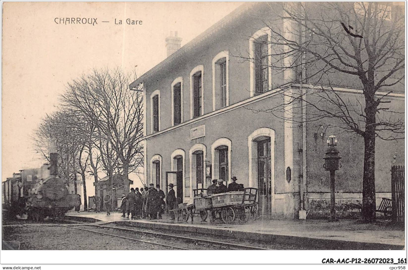 CAR-AACP12-86-1093 - CHAROUX - La Gare - Train - Charroux