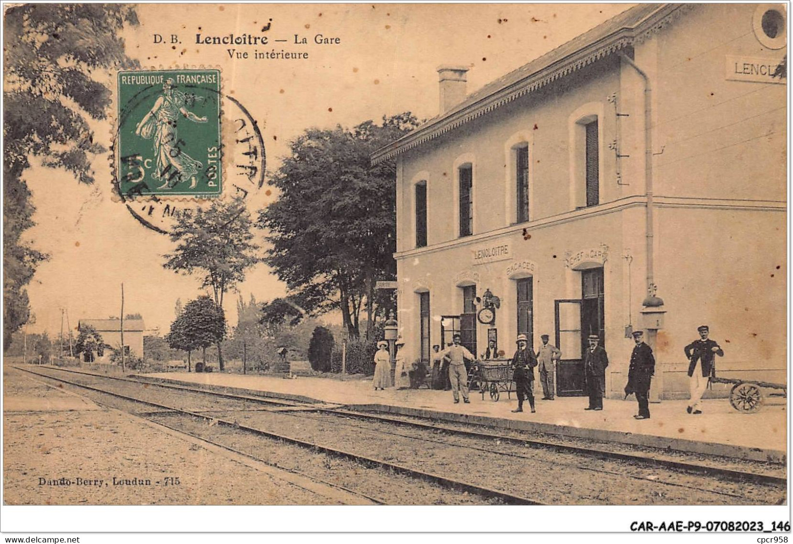 CAR-AAEP9-86-0909 - LENCLOITRE - La Gare - Vue Interieure - Lencloitre