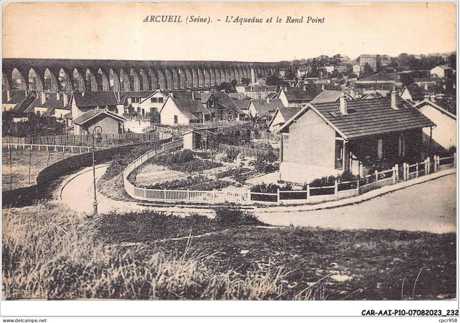 CAR-AAIP10-94-0979 - ARCUEIL - L'Aqueduc Et Le Rond Point  - Arcueil