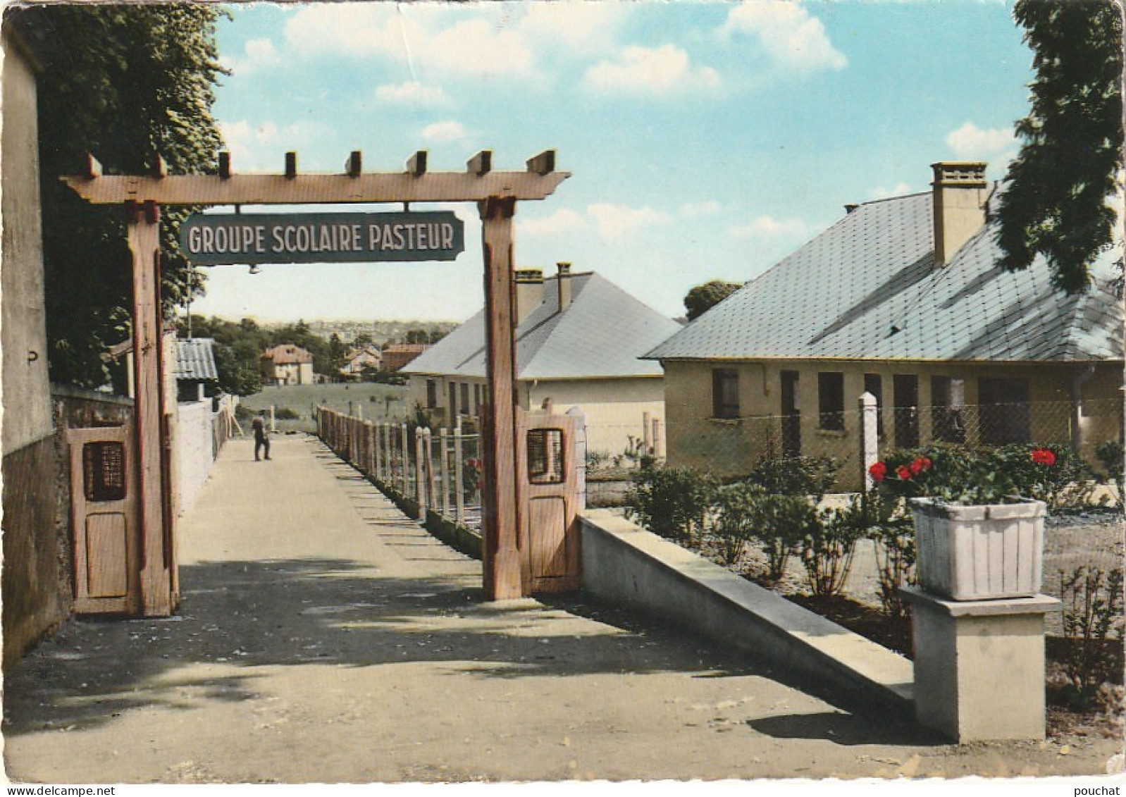 MO 10-(94) LIMEIL BREVANNES - ENTREE DU GROUPE SCOLAIRE PASTEUR - CARTE COULEURS - 2 SCANS - Limeil Brevannes