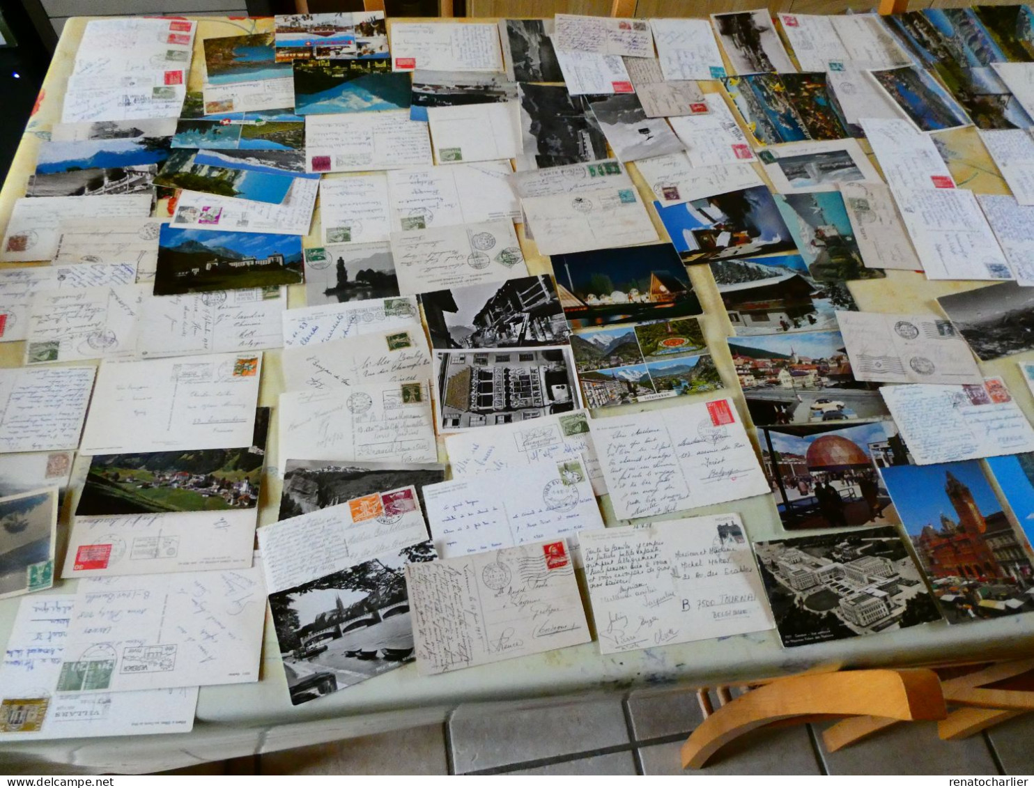 Lot De 115 Cartes Postales De Suisse (neuves Et Ayant Circulé) - Collections & Lots