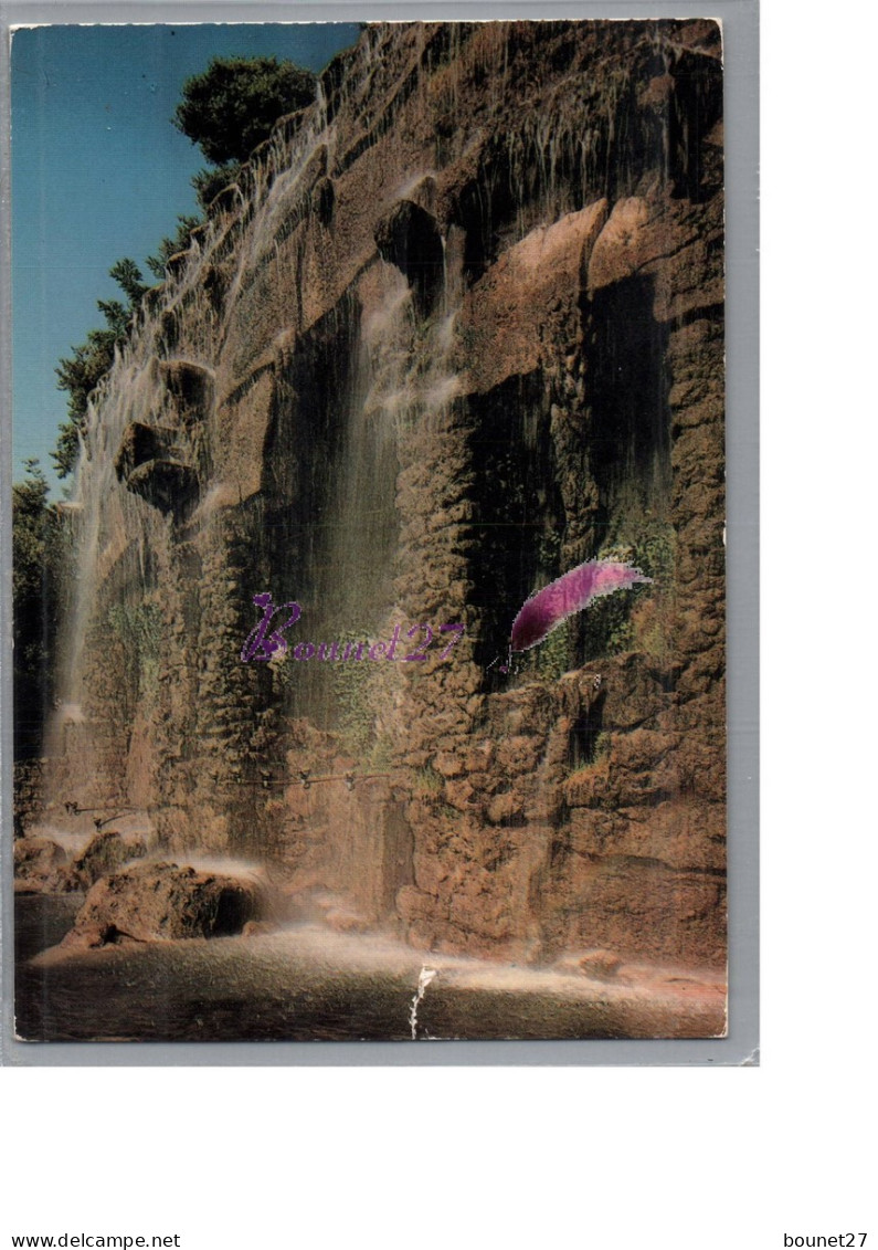 NICE 06 - La Cascade Du Château  - Parks, Gärten