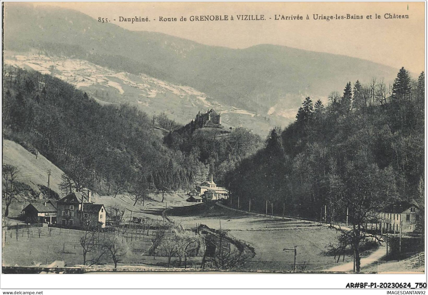 AR#BFP1-38-0375 - Route De  GRENOBLE à VIZILLE - L'arrivée à Uriage-les-Bains Et Le Château - Grenoble