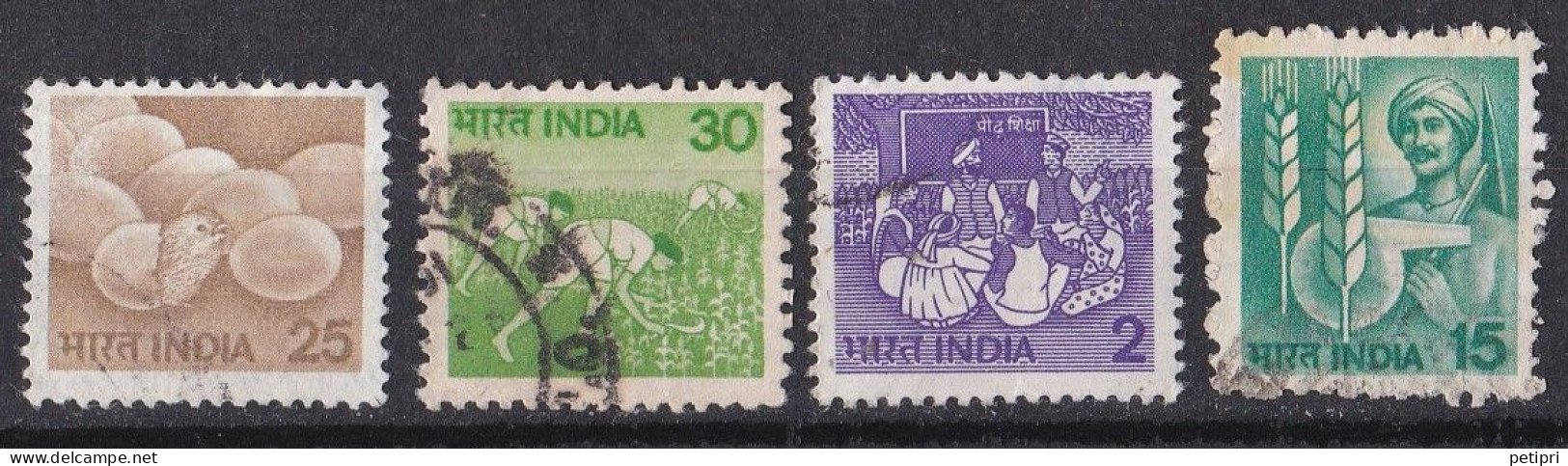 Inde  - 1970  1979 -   Y&T  N °   594   595   611  Et  612   Oblitérés - Gebruikt