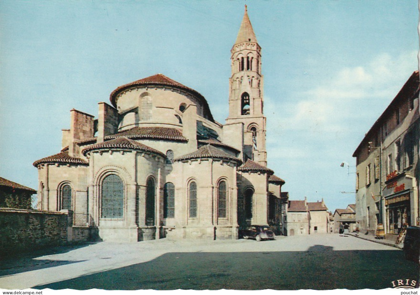 Z++ 19-(87) SAINT LEONARD - L' EGLISE ( XIe/XIIe SIECLE ) - COMMERCE , TABAC - 2 SCANS - Saint Leonard De Noblat