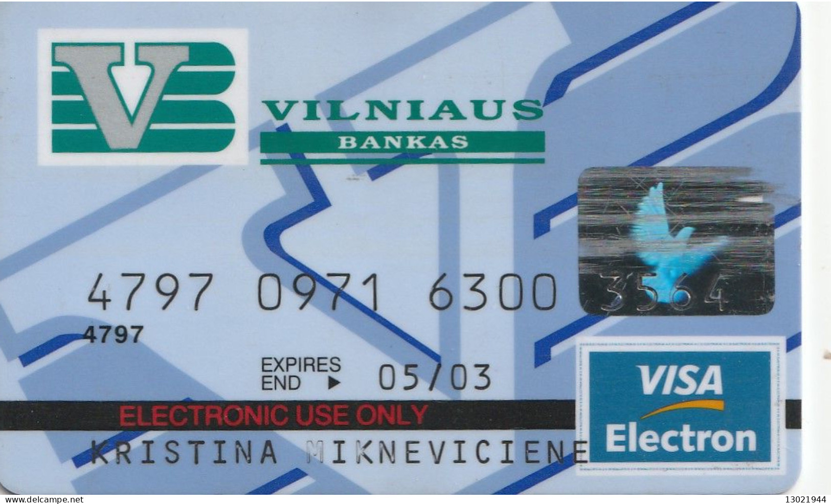 4  LITUANIA BANK CARDS - POSSIBLE SALE OF SINGLE CARDS - Carte Di Credito (scadenza Min. 10 Anni)