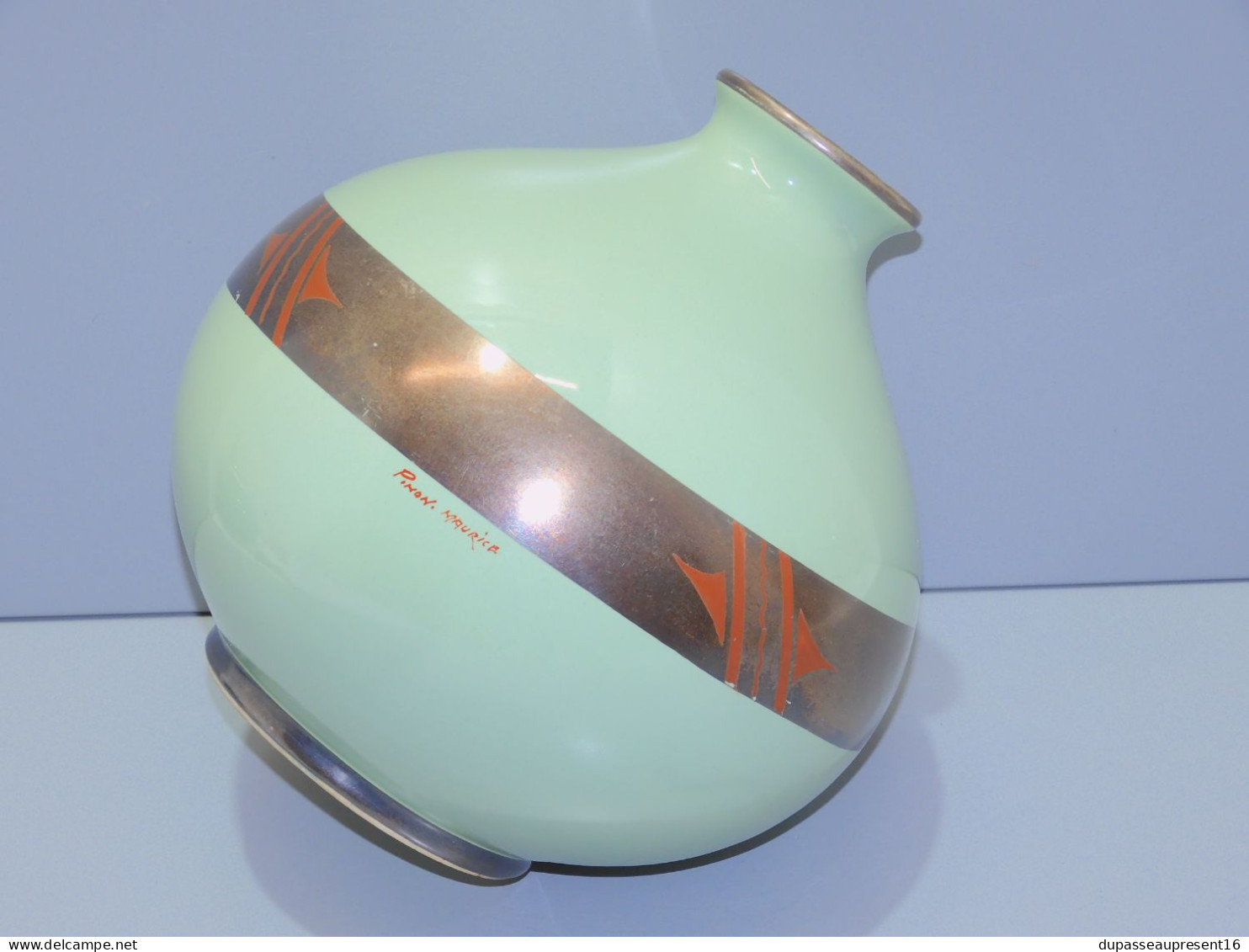 -JOLI VASE BOULE FAIENCE de TOURS signé PINON MAURICE VINTAGE ART DECO XXe   E