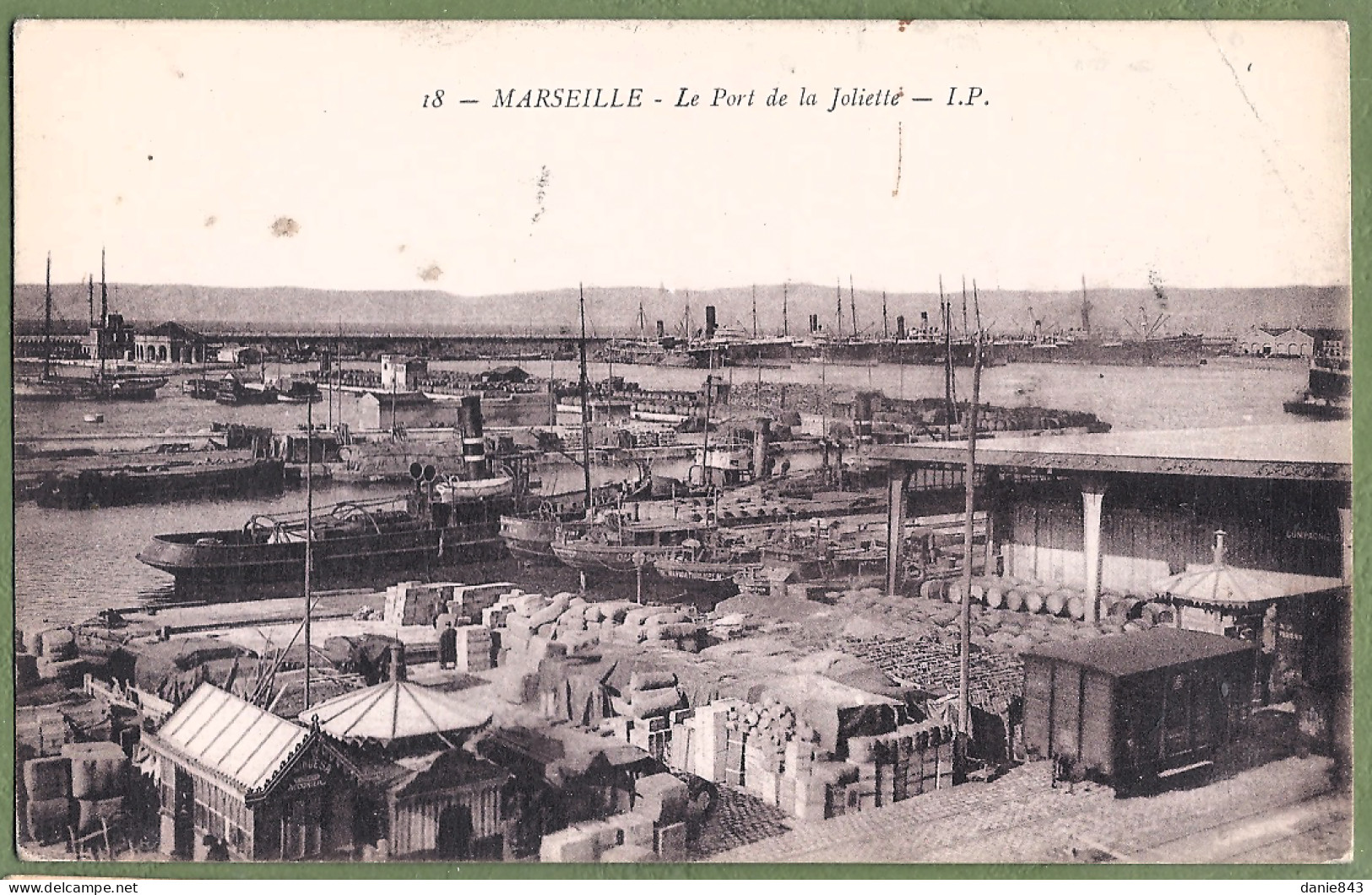 CPA  - BOUCHES DU RHONE - MARSEILLE - LE PORT DE LA JOLIETTE -  Animation, Wagon De Chemin De Fer, Bateaux - Joliette, Port Area