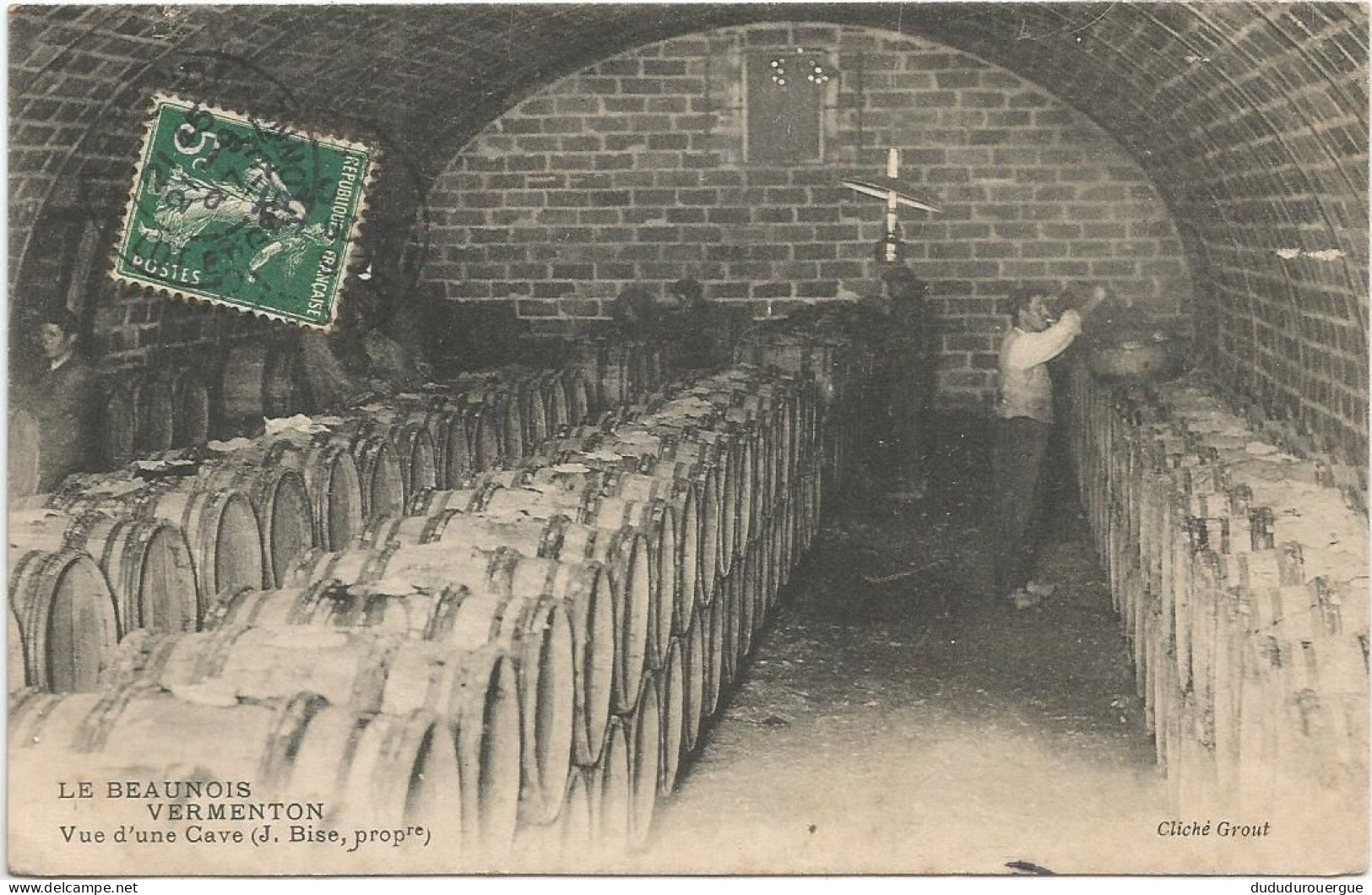 LE BEAUNOIS VERMENTON : VUE D UNE CAVE , J. BISE PROP. - Vermenton