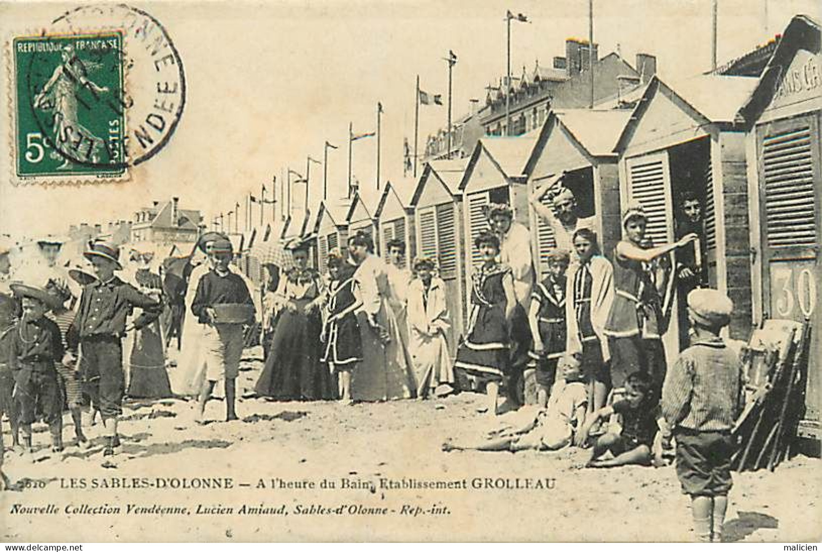 - Vendée -ref-F209- Sables D Olonne -à L Heure Du Bain -etablissement Grolleau - Costumes De Bain -edit Amiaud N°2620 - Sables D'Olonne