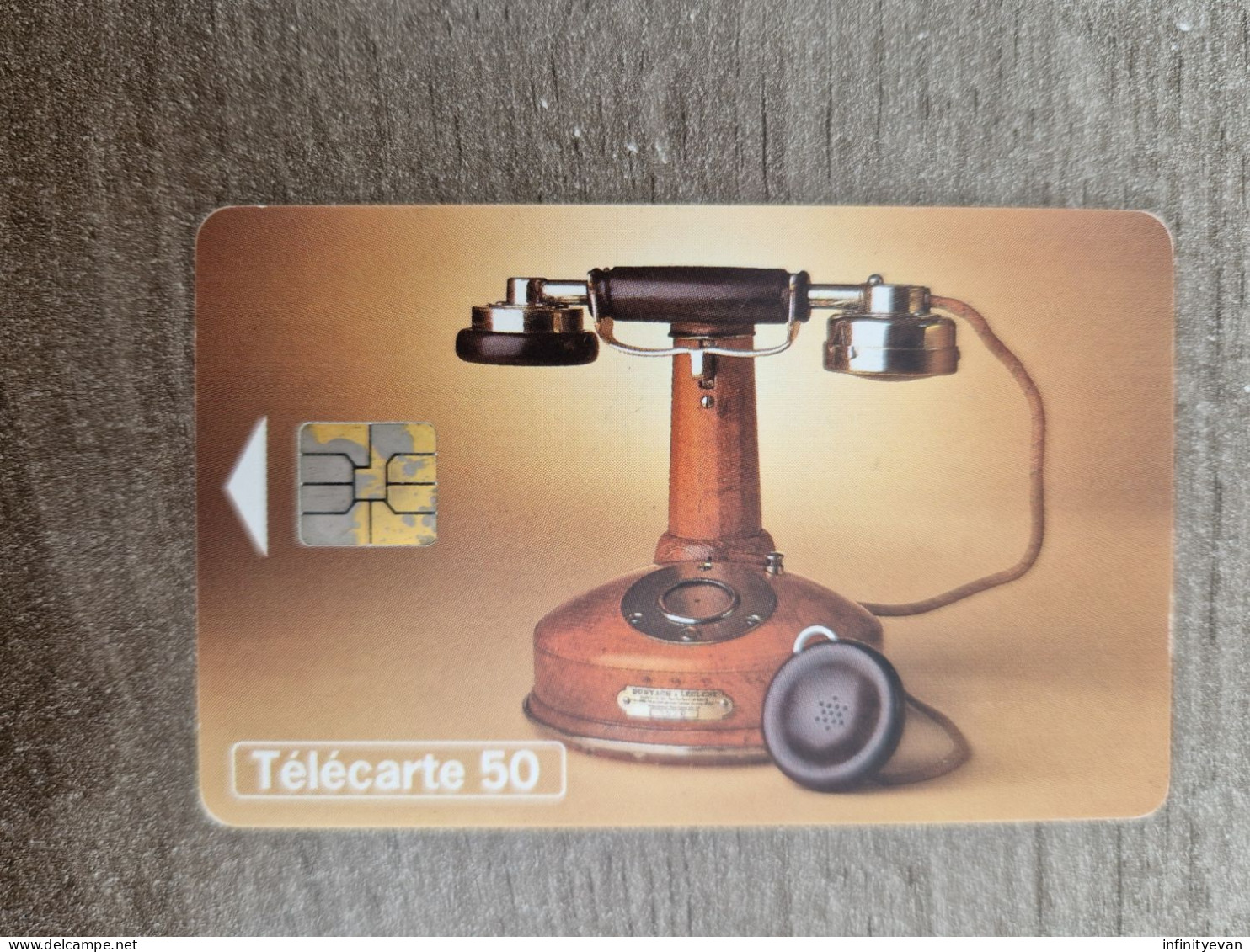 TELEPHONE 19 DECKERT VARIETE PUCE TACHETÉE - Varietà