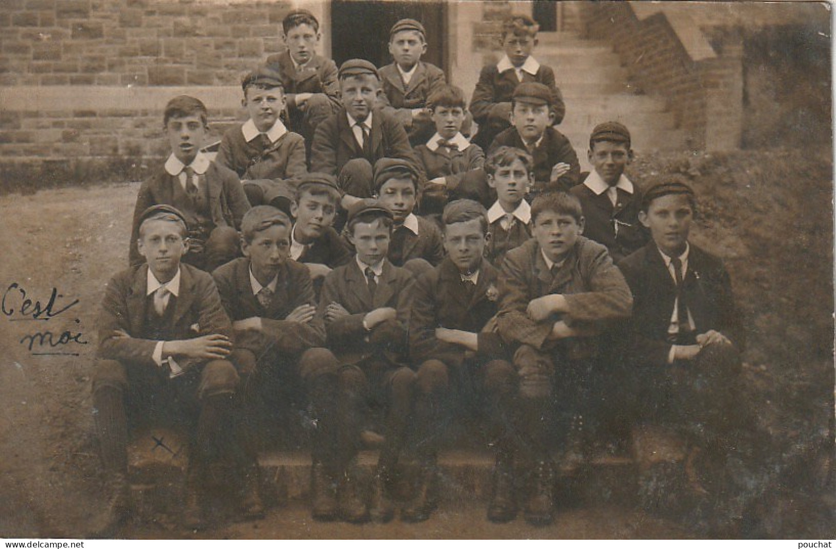 XXX - CARTE PHOTO  DE COLLEGIENS EN UNIFORME ( ANGLETERRE )- 2 SCANS - Children And Family Groups