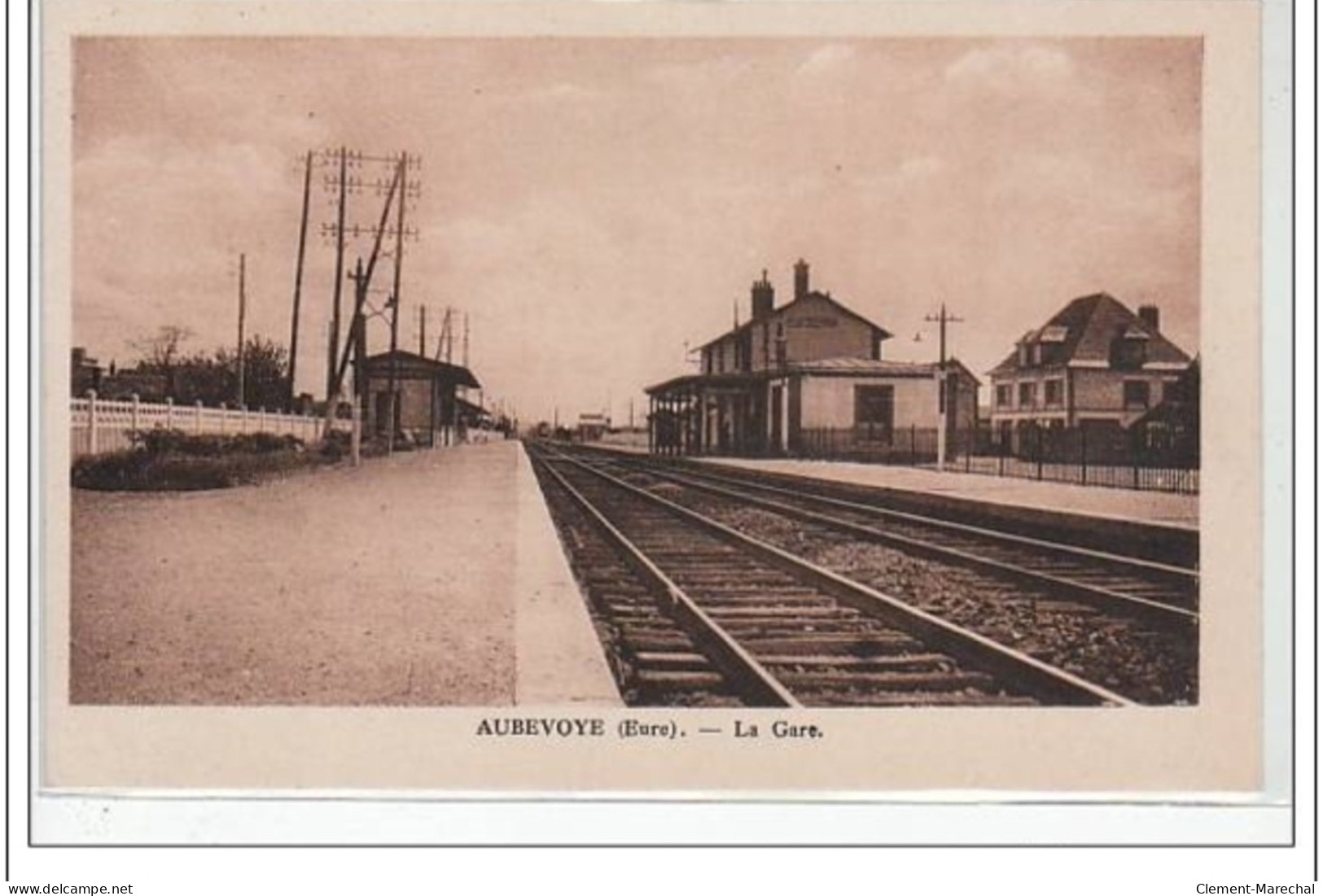 AUBEVOYE : La Gare - Très Bon état - Aubevoye