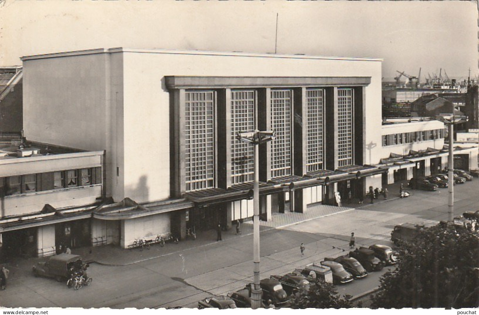 AA+ 103-(76) LE HAVRE - LA GARE S. N. C. F. - AUTOMOBILES - Estaciones