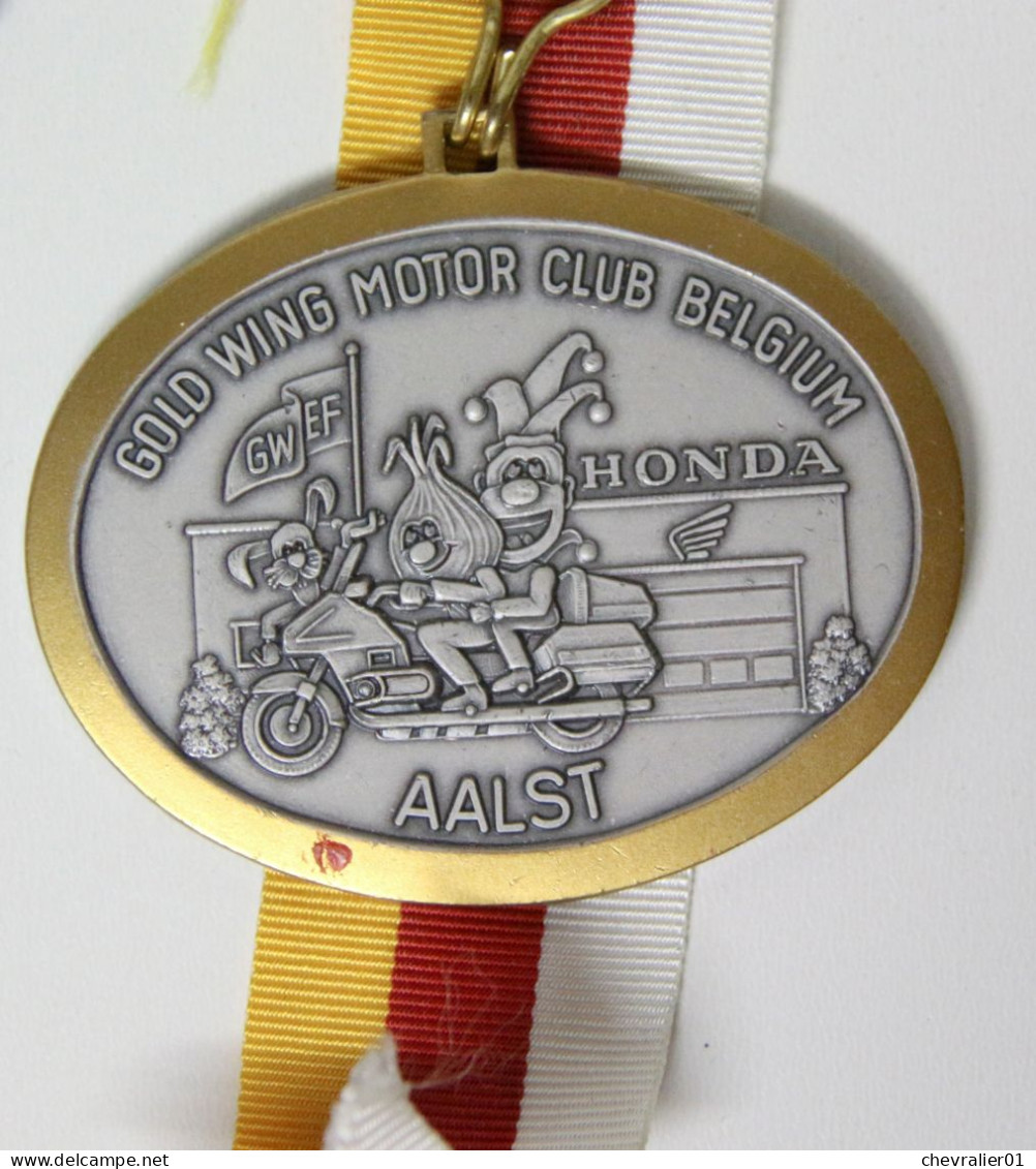 Médaille de club-BE-Moto_Honda_GWMCB_Gold Wing Motor Club Belgium_lot de 10 médailles_23-04-1