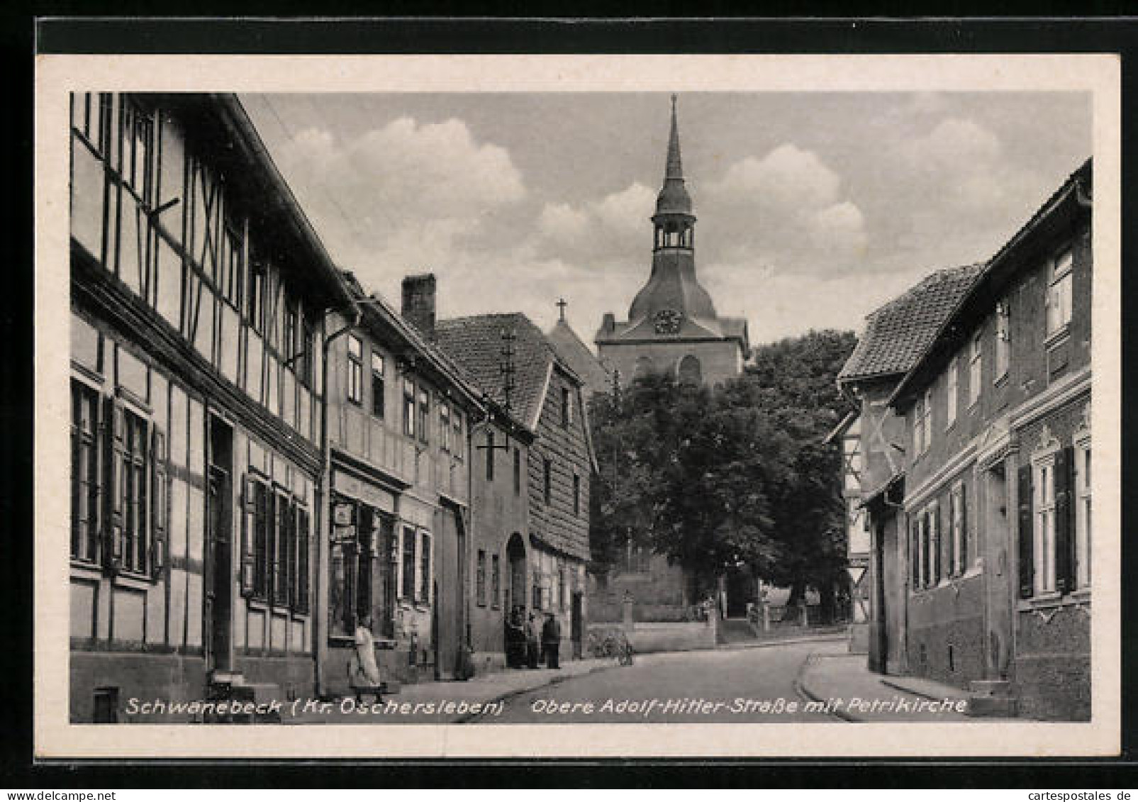 AK Schwanebeck / Kr. Oschersleben, Obere Strasse Mit Petrikirche  - Oschersleben